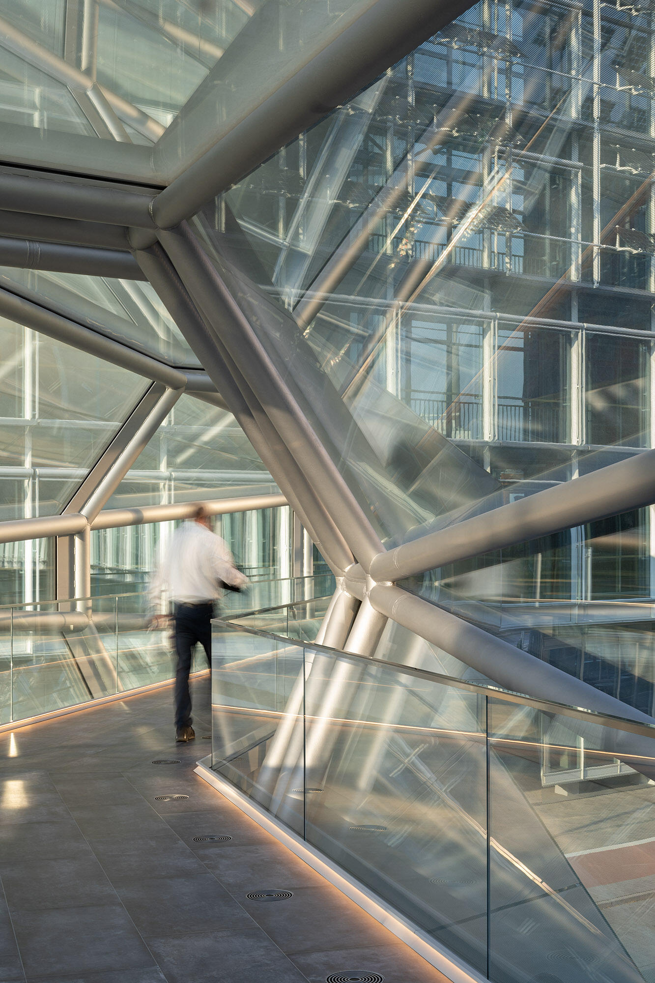 Capricorn Brücke © SUPERGELB ARCHITEKTEN / Foto H.G. Esch